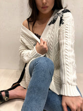 Load image into Gallery viewer, Pheonix Embroidered Cardi