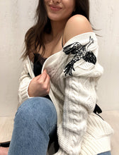 Load image into Gallery viewer, Pheonix Embroidered Cardi