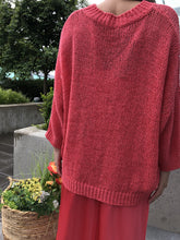 Load image into Gallery viewer, Boxy Cotton Crew