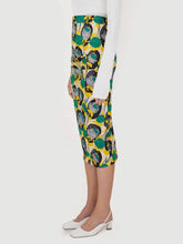 Load image into Gallery viewer, Tamaro Printed Pencil Skirt