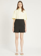 Load image into Gallery viewer, Placido Cotton Gabardine Shorts
