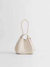 Load image into Gallery viewer, Marinb Leather Bucket Knot Handle