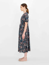 Load image into Gallery viewer, Vandea Silk Crepe De Chine Puff Sleeve