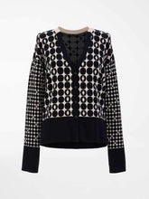 Load image into Gallery viewer, Papiro Jacquard Knit Cardigan