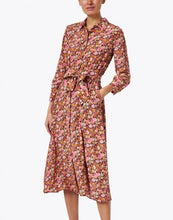 Load image into Gallery viewer, Miss Long Silk Printed Belted Shirt