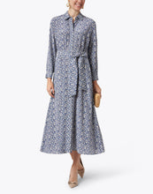Load image into Gallery viewer, Miss Long Silk Printed Belted Shirt