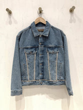 Load image into Gallery viewer, Oversized Rhinestone Jacket
