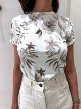 Load image into Gallery viewer, Printed Tee