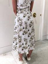 Load image into Gallery viewer, Midi Skirt