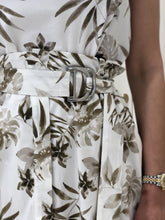 Load image into Gallery viewer, Midi Skirt