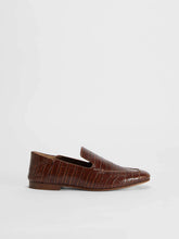 Load image into Gallery viewer, Larisa Croc Embossed Flat