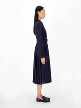 Load image into Gallery viewer, Capale Shirt-collar cady dress