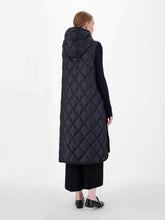 Load image into Gallery viewer, Etreti Long Quilted Down A-Line