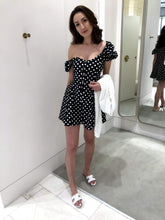 Load image into Gallery viewer, Sara Romper