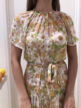 Load image into Gallery viewer, Super Eight Scalloped Midi