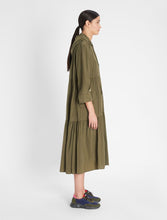 Load image into Gallery viewer, Nora Oversize Ruffle Rainjacket