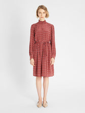 Load image into Gallery viewer, Verbas Silk Printed Puff Sleeve Dresss