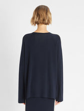 Load image into Gallery viewer, Maldive Printed Long Sleeve Oversize Crew