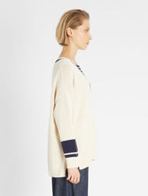 Load image into Gallery viewer, Bird Cotton V-Neck