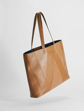 Load image into Gallery viewer, Legge Leather Tote