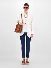 Load image into Gallery viewer, Colle Leather Bucket